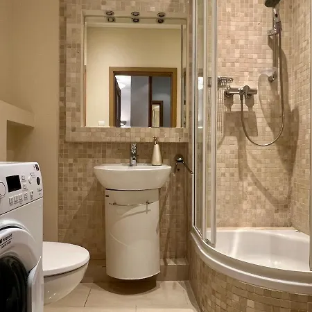 Sunsets At Meander Varšava