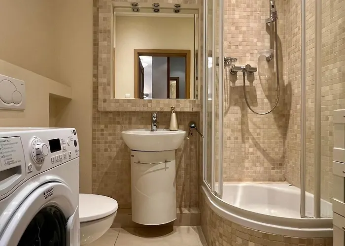 Sunsets At Meander Varšava